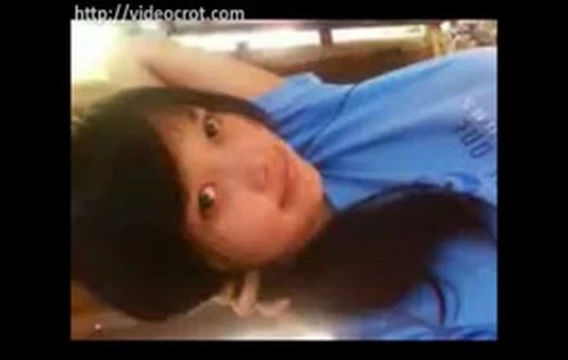 ABG Imut Pamer Toket Gede